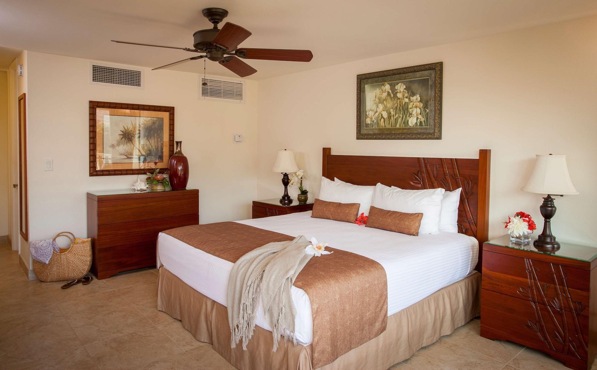 Lahaina Shores Beach Resort Exterior photo