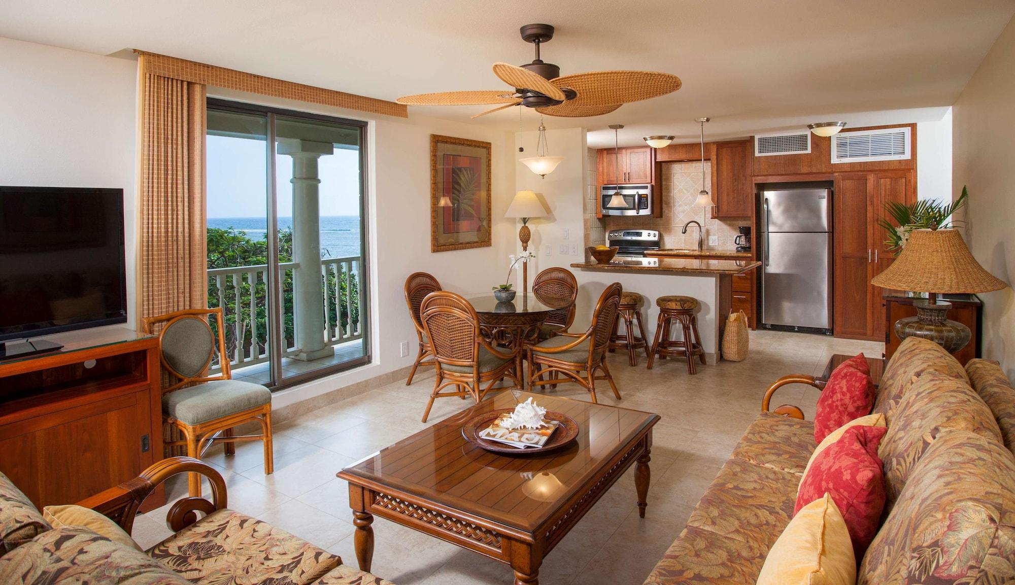 Lahaina Shores Beach Resort Exterior photo