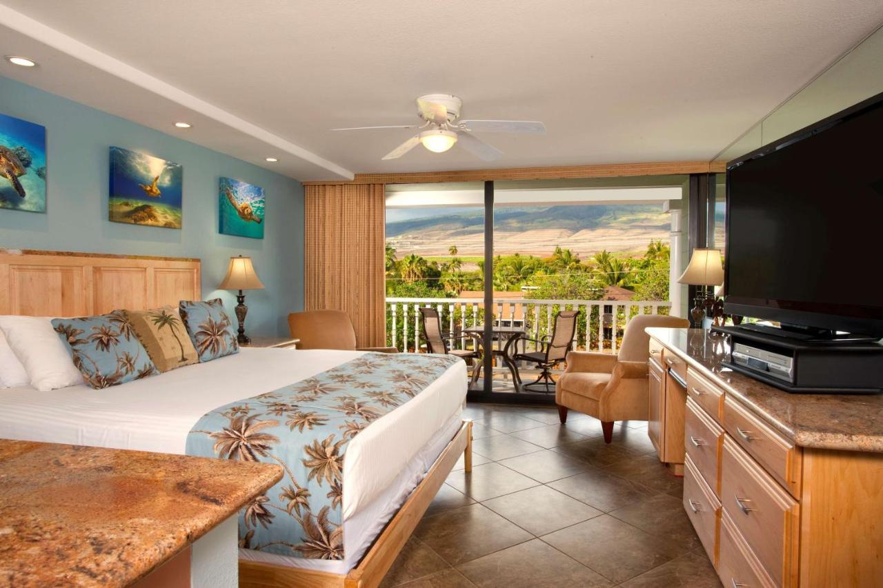 Lahaina Shores Beach Resort Exterior photo